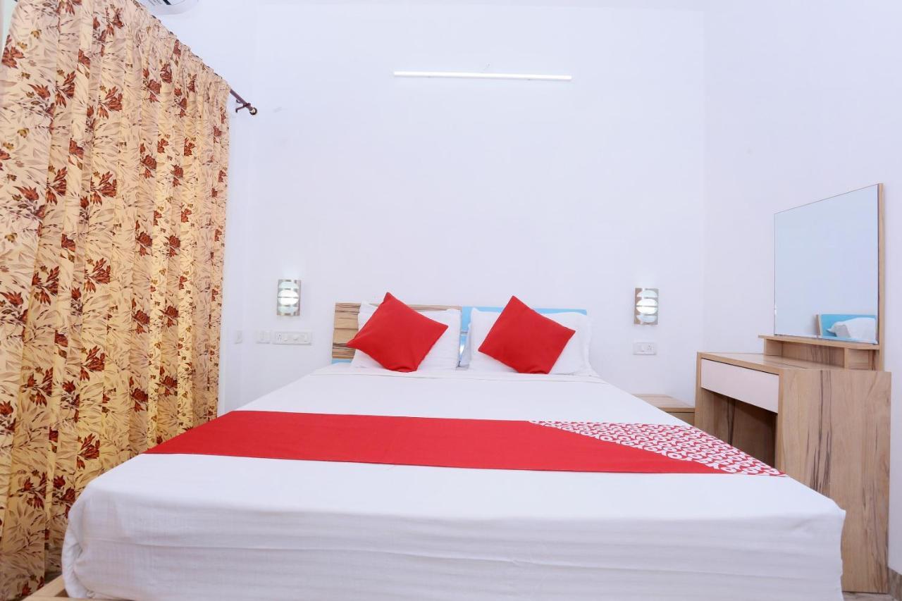Oyo 24200 Bahri Beautiful Country Hotel Ayyampālaiyam Екстериор снимка